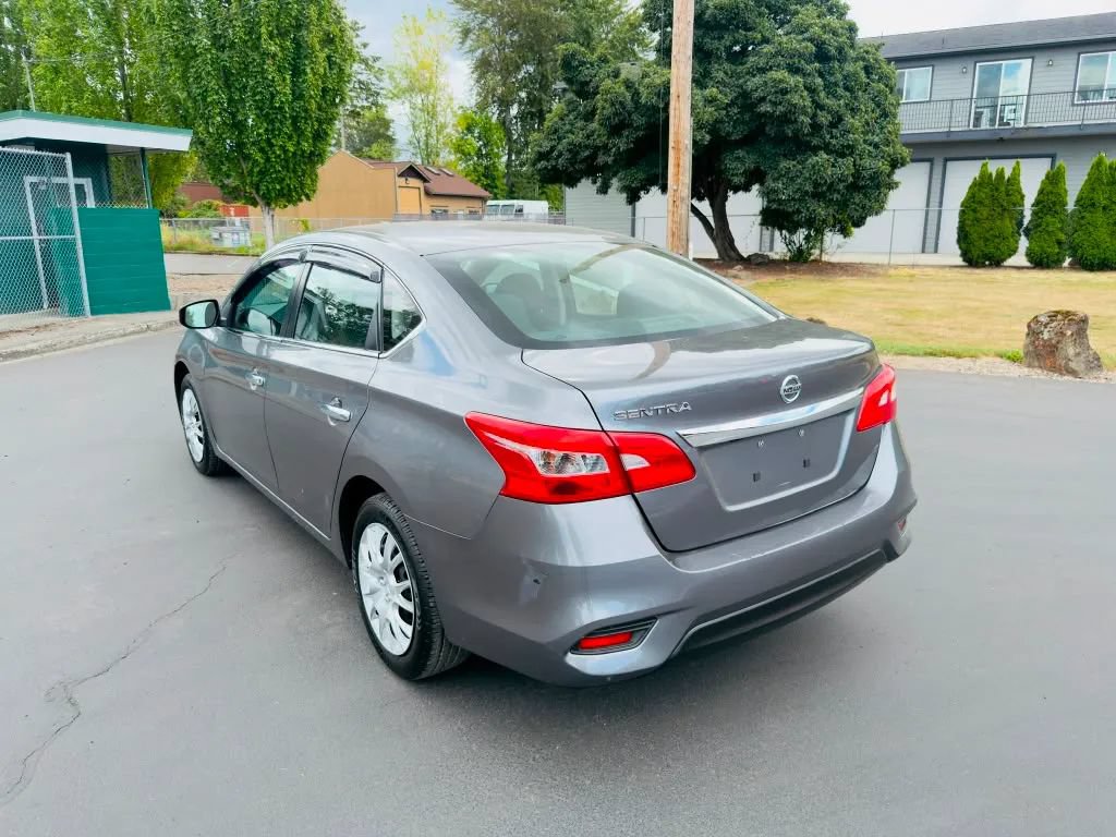 Used 2019 Nissan Sentra S FWD image 3