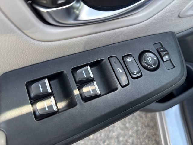 Used 2023 Honda Pilot EX-L image 5