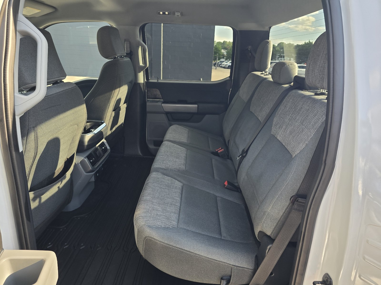Used 2022 Ford F150 XLT w/ Equipment Group 302A High AWD/4WD image 14
