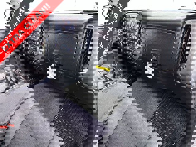 Used 2018 Chevrolet Silverado 1500 LT w/ LT Eassist Package image 30