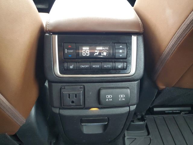 Used 2019 Subaru Ascent Touring w/ Popular Package #3 AWD/4WD image 29