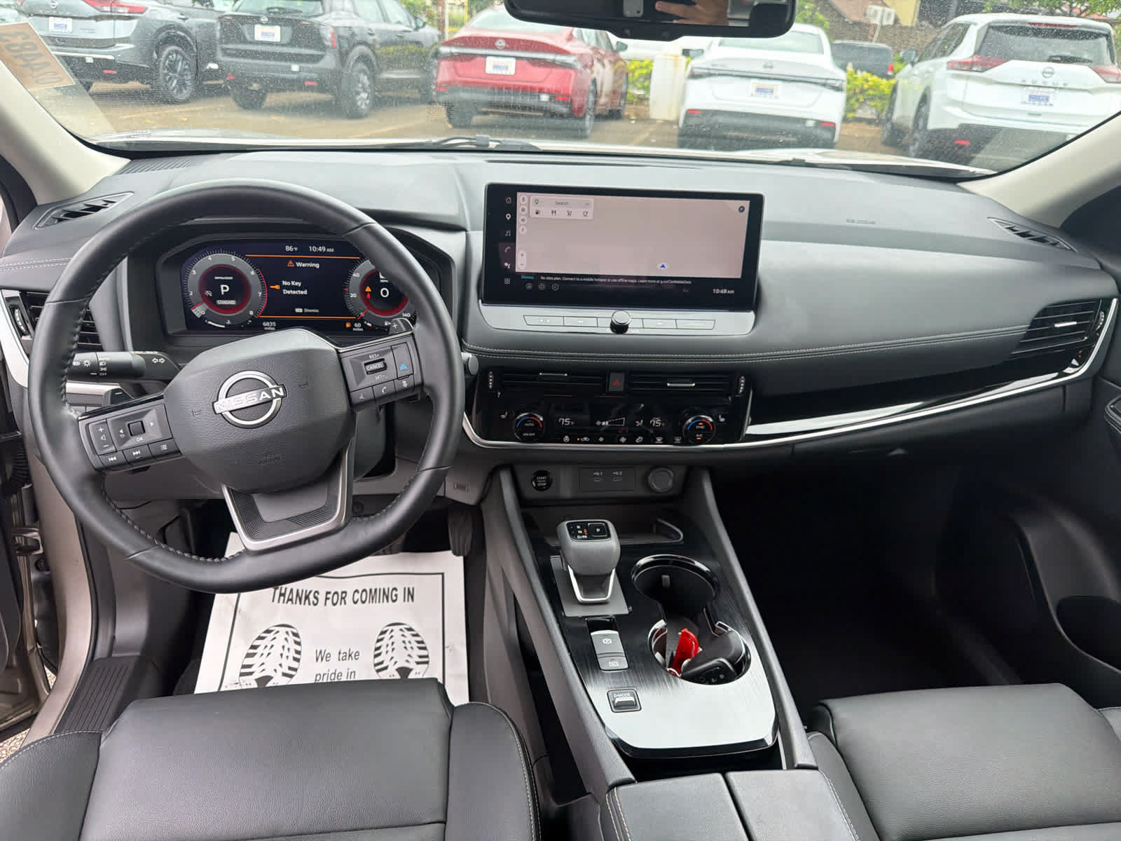 Used 2025 Nissan Rogue SL FWD image 9