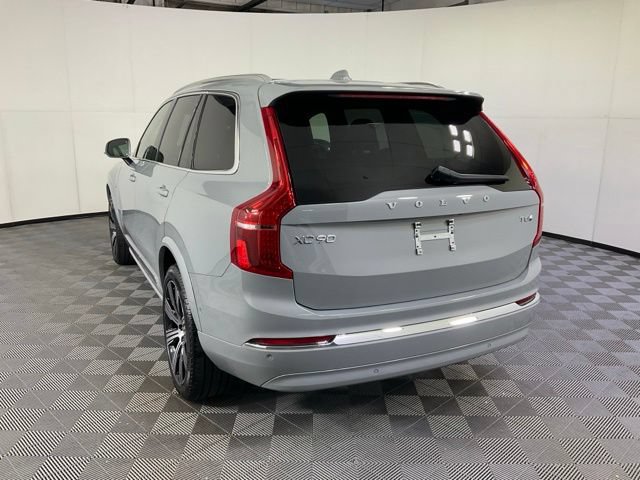 Certified 2025 Volvo XC90 T8 Plus AWD/4WD image 4