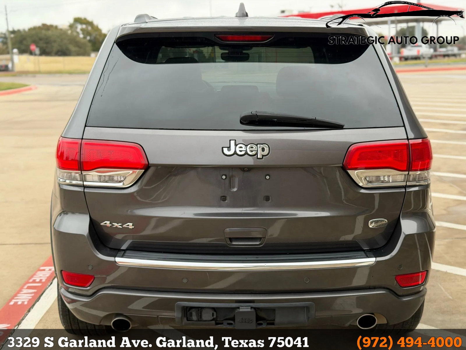 Used 2017 Jeep Grand Cherokee Overland image 5