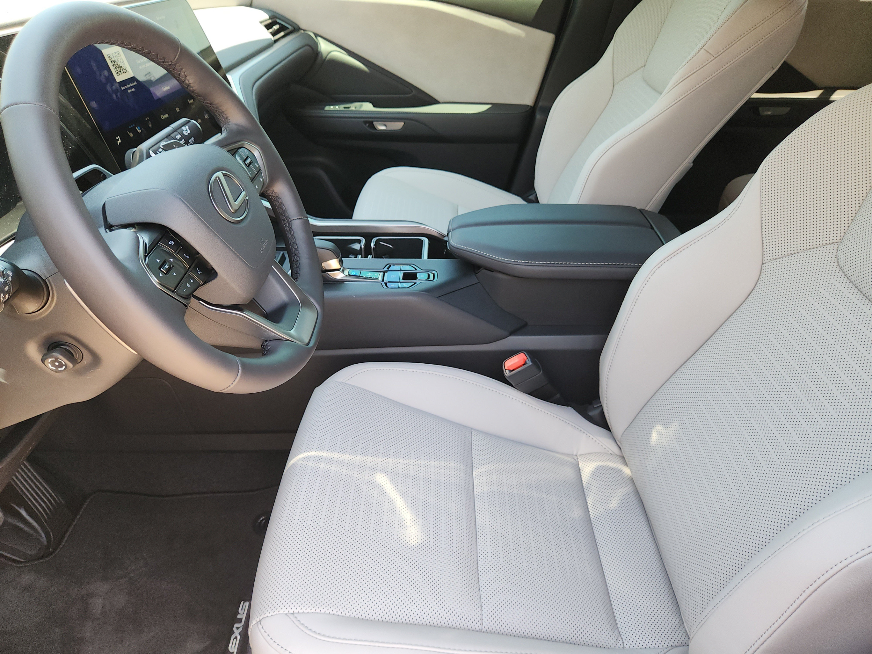 New 2026 Lexus TX 350 AWD image 4