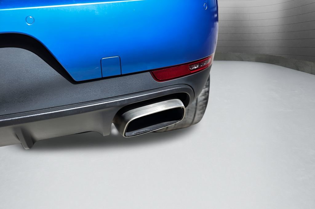 Used 2018 Porsche Macan image 21