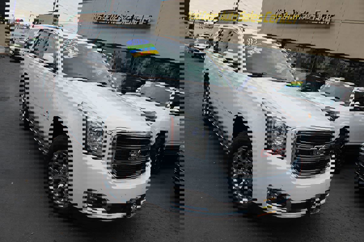 Used 2015 GMC Yukon SLT w/ Open Road Package image 40