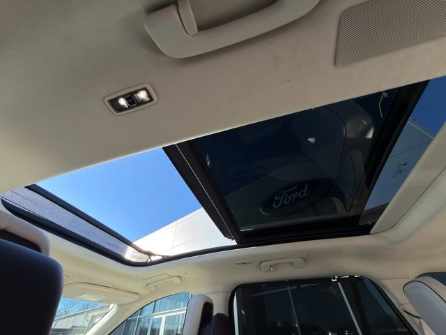 Used 2022 Lincoln Aviator Black Label w/ Dynamic Handling Package image 18