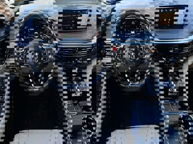 Certified 2023 Acura MDX FWD w/ Technology Package image 11