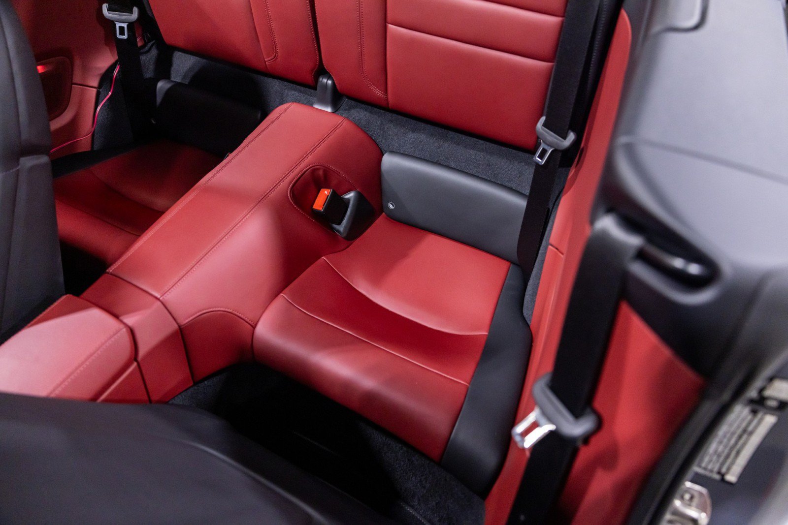 Used 2026 Porsche 911 GTS image 34