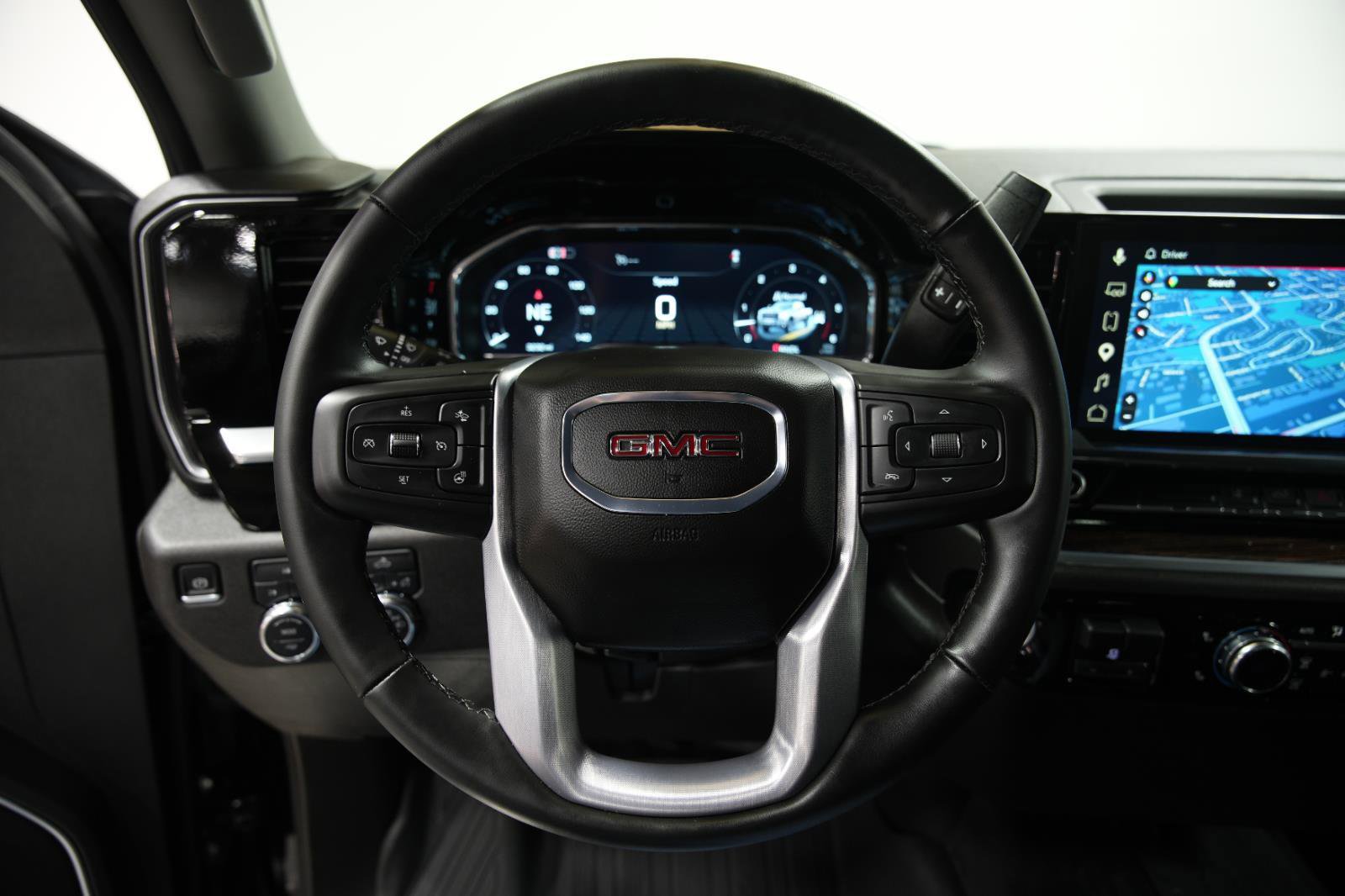 Used 2025 GMC Sierra 2500 SLE w/ SLE Value Package; image 28