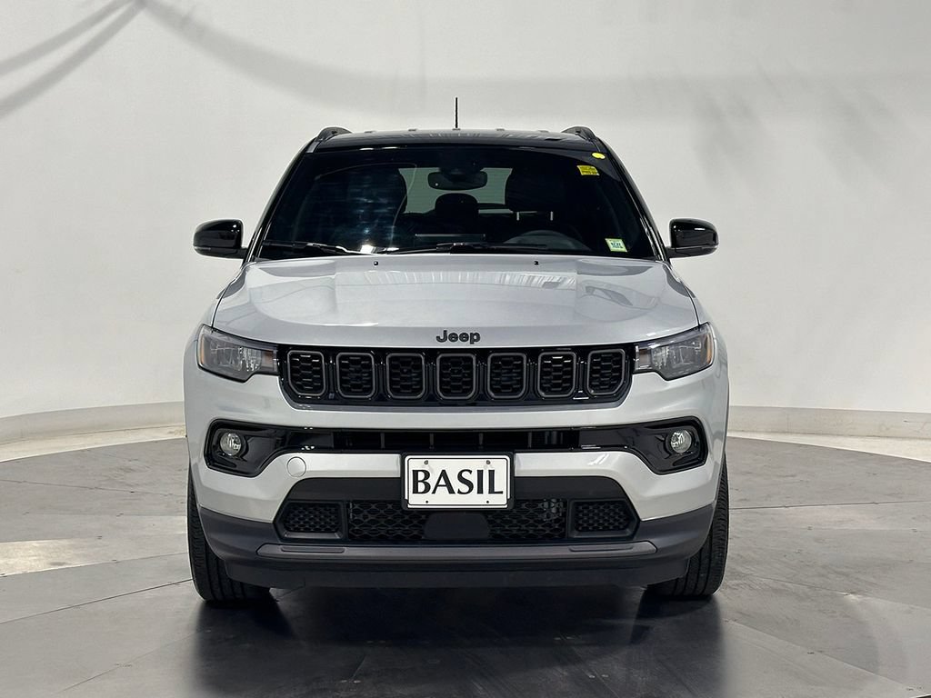 Used 2026 Jeep Compass Limited AWD/4WD image 9