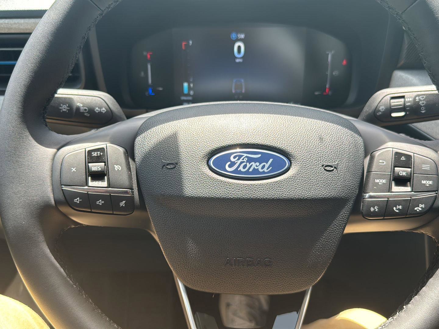 New 2025 Ford Maverick XLT w/ XLT Luxury Package image 20