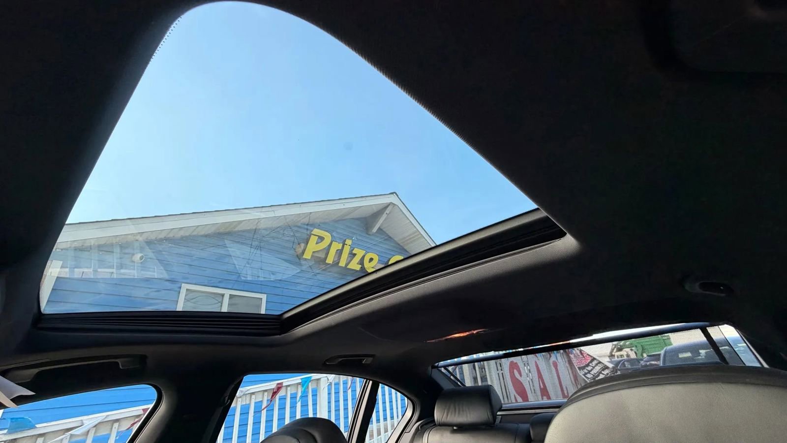 Used 2013 BMW 750i xDrive image 38