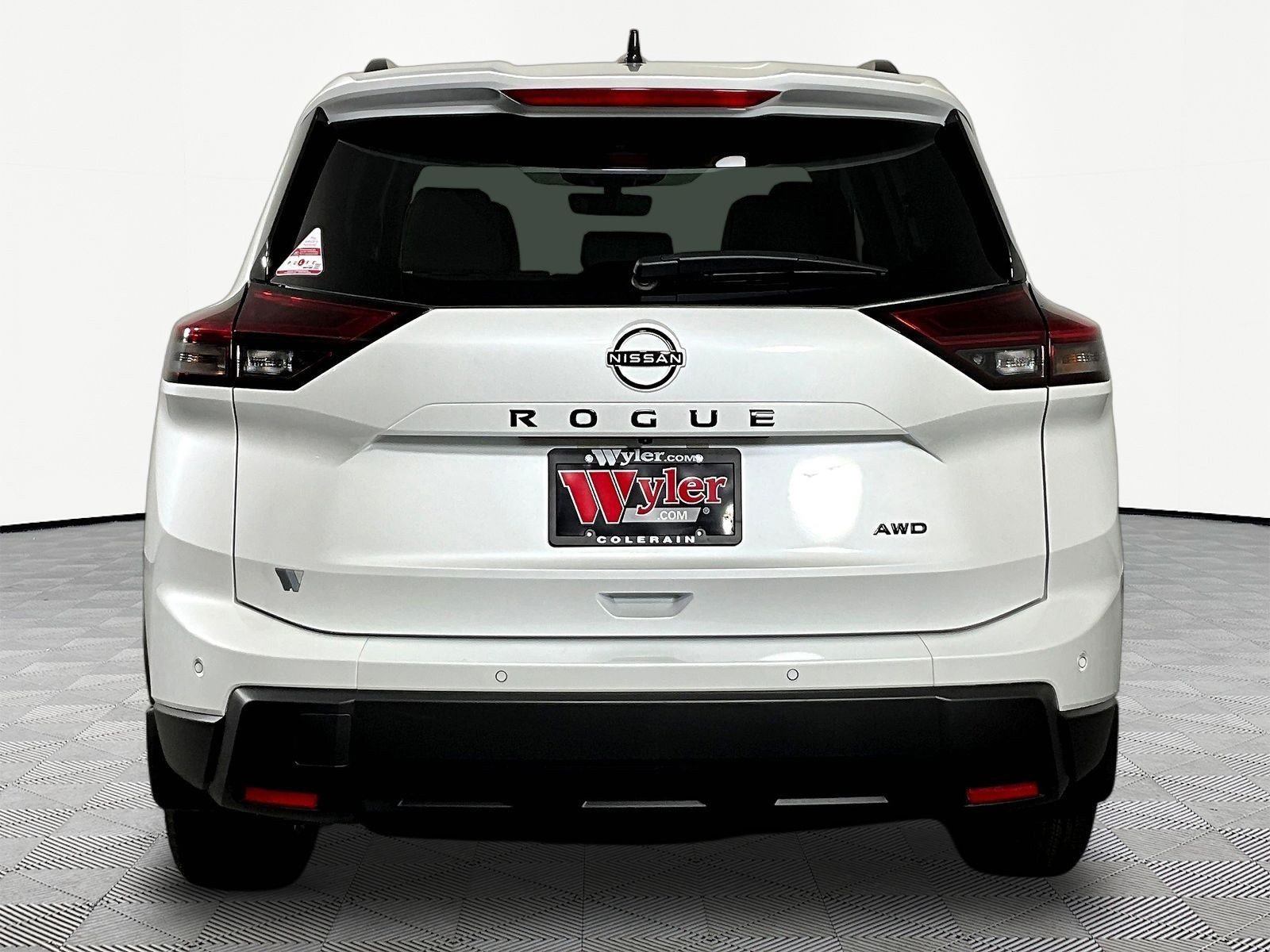 New 2026 Nissan Rogue Dark Armor AWD/4WD image 5