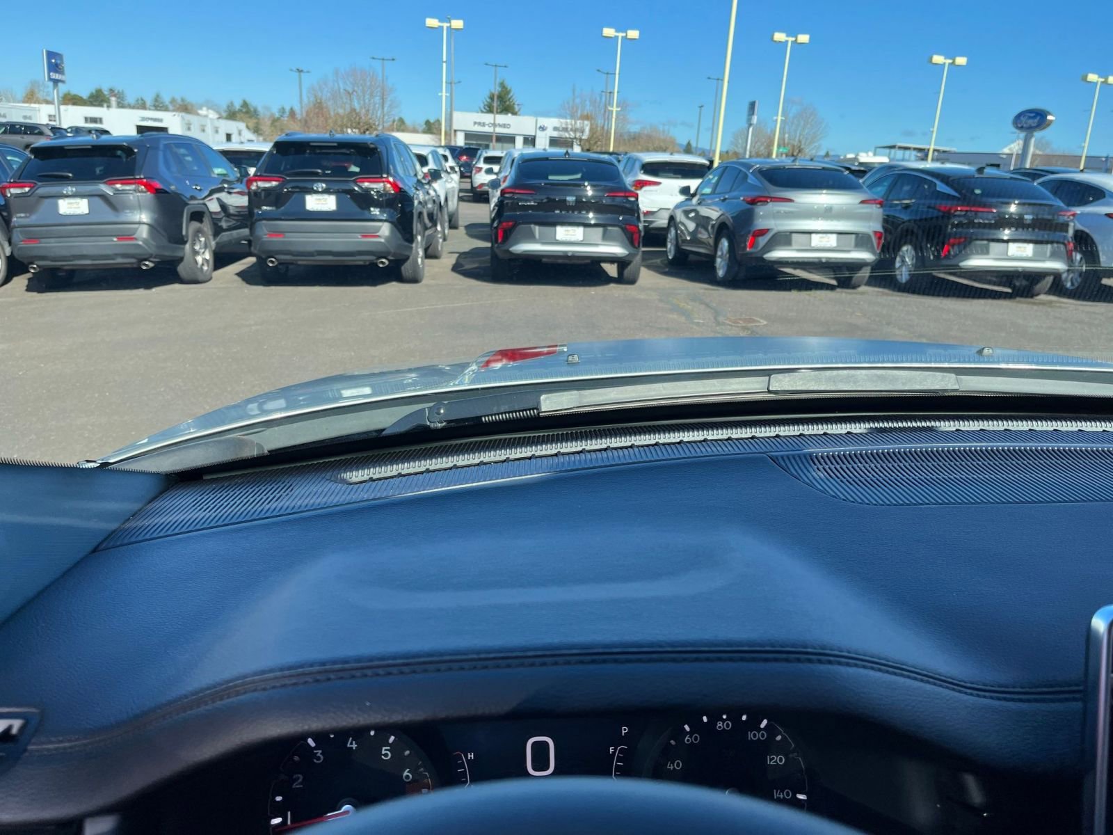 Used 2025 Jeep Compass Trailhawk image 34