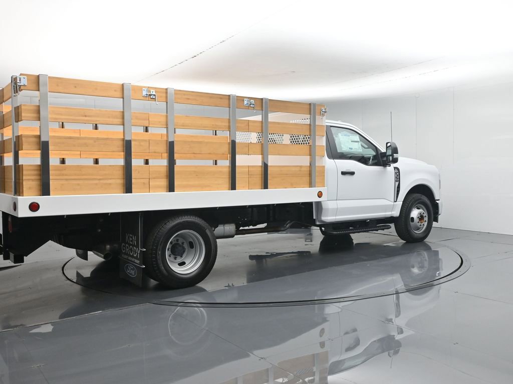 New 2025 Ford F350 XL w/ XL Chrome Package RWD image 21