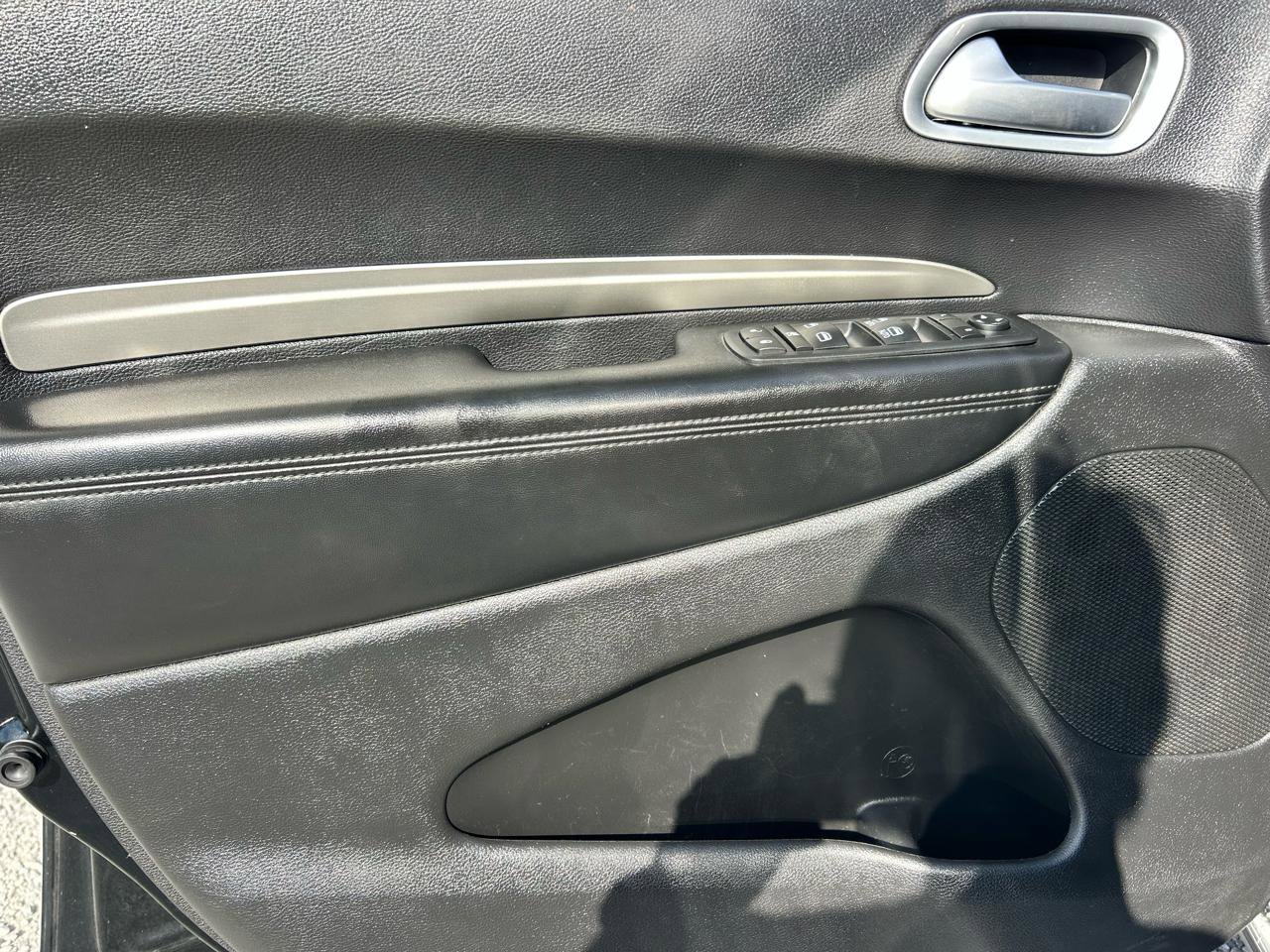 Used 2020 Dodge Durango SXT RWD image 8