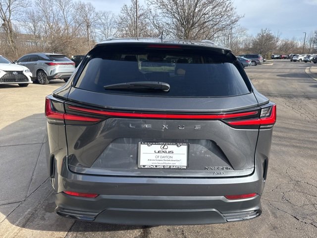 Used 2025 Lexus NX 350h AWD w/ Premium Package image 4