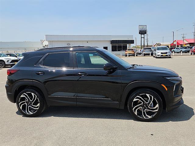 Used 2025 Chevrolet TrailBlazer RS w/ Convenience Package FWD image 5
