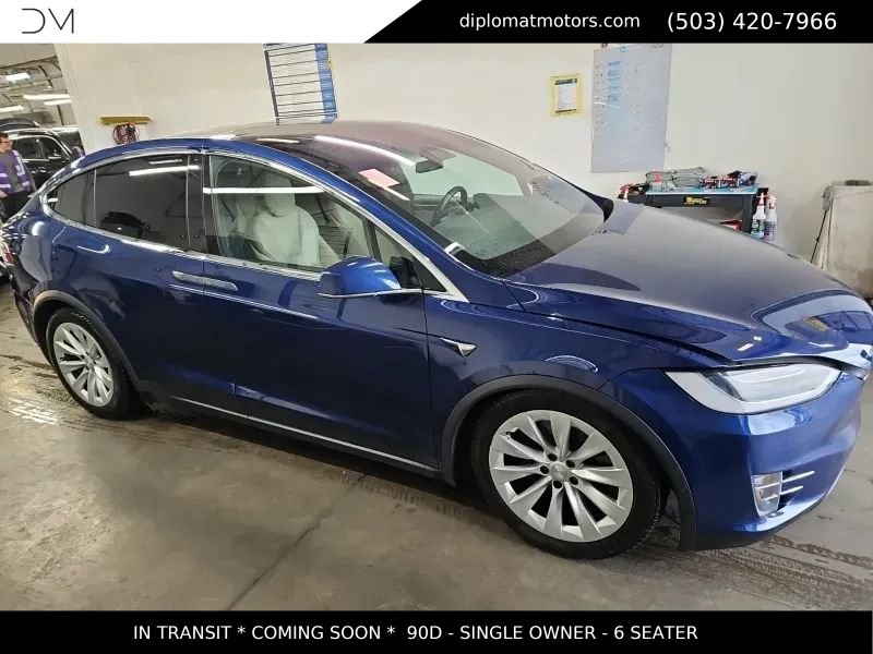 Used 2016 Tesla Model X 90D AWD/4WD image 3