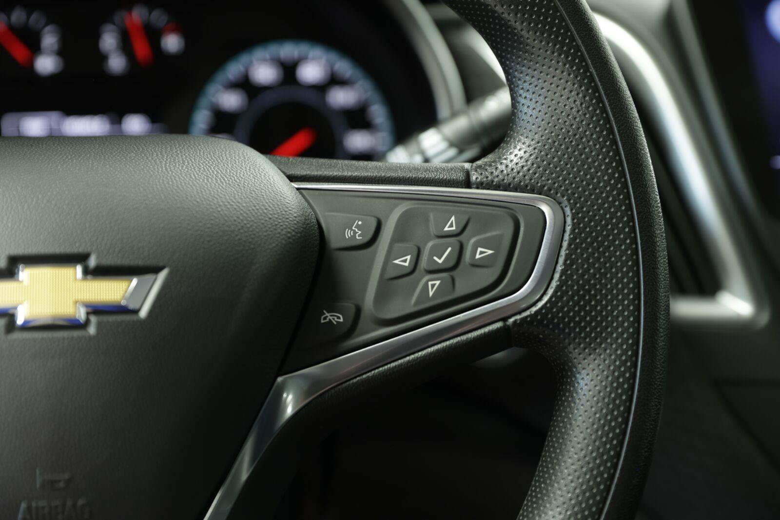 Used 2025 Chevrolet Malibu LT FWD image 40