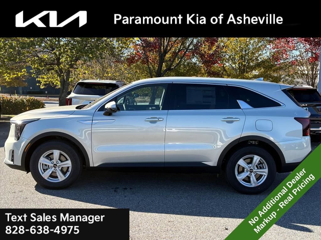 New 2026 Kia Sorento LX image 3