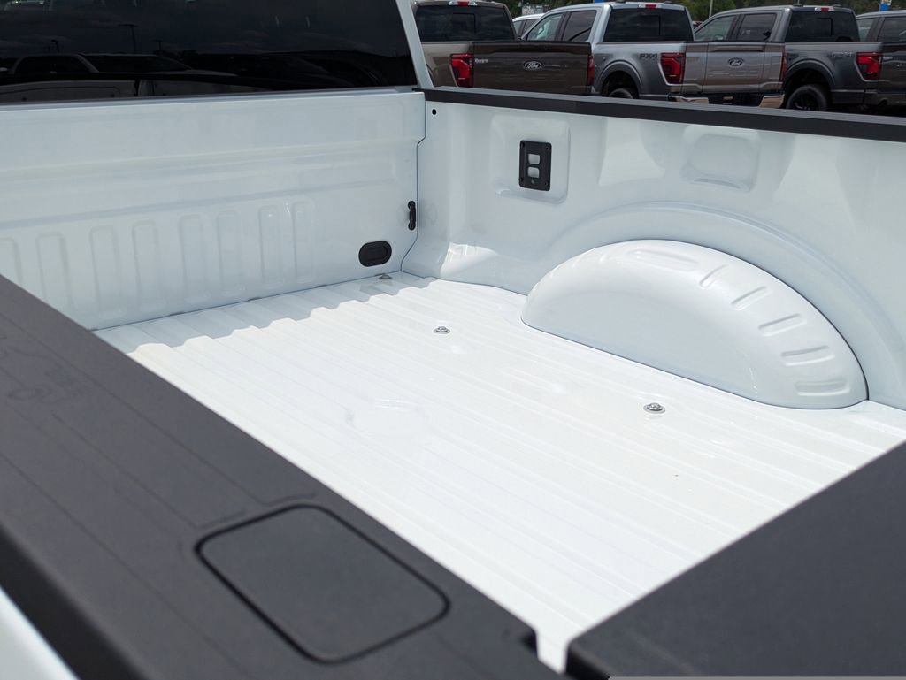 New 2026 Ford F250 Lariat AWD/4WD image 7