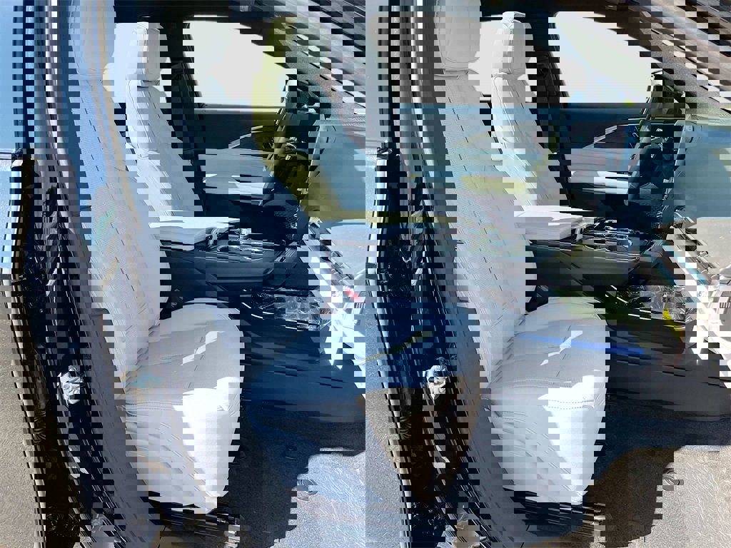 New 2026 Cadillac Lyriq Sport image 30