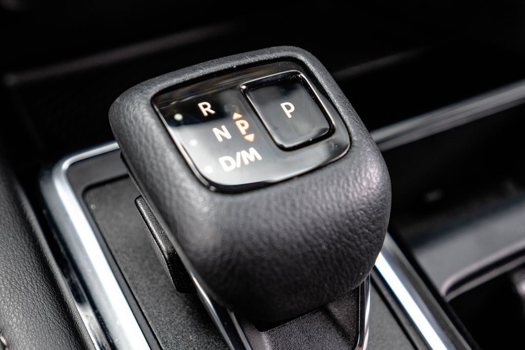Used 2023 Nissan Pathfinder SL FWD image 25