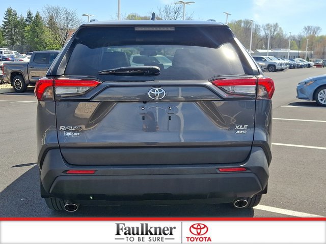 Certified 2023 Toyota RAV4 XLE Premium AWD/4WD image 5