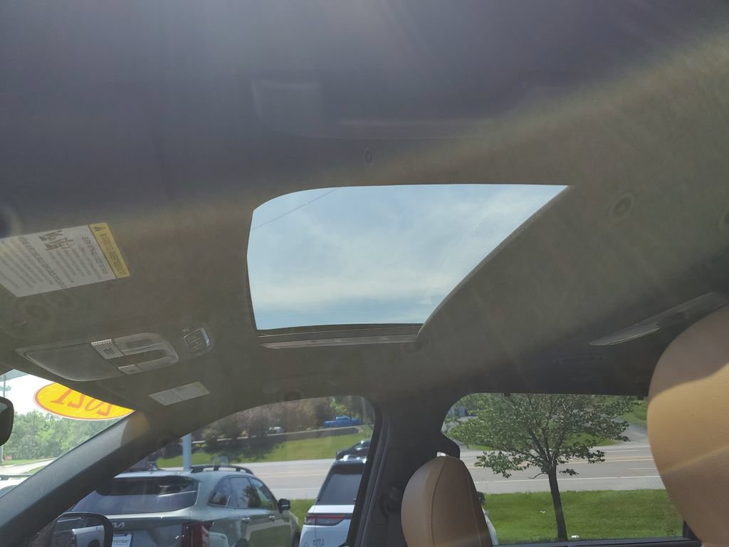 Used 2021 Kia Telluride SX w/ Towing Package FWD image 20