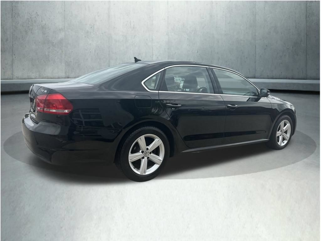 Used 2015 Volkswagen Passat 1.8T SE FWD image 6