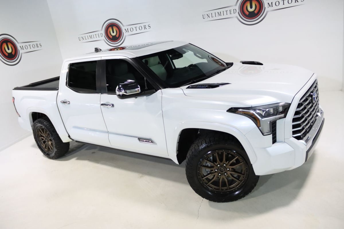 Used 2024 Toyota Tundra Capstone AWD/4WD image 77