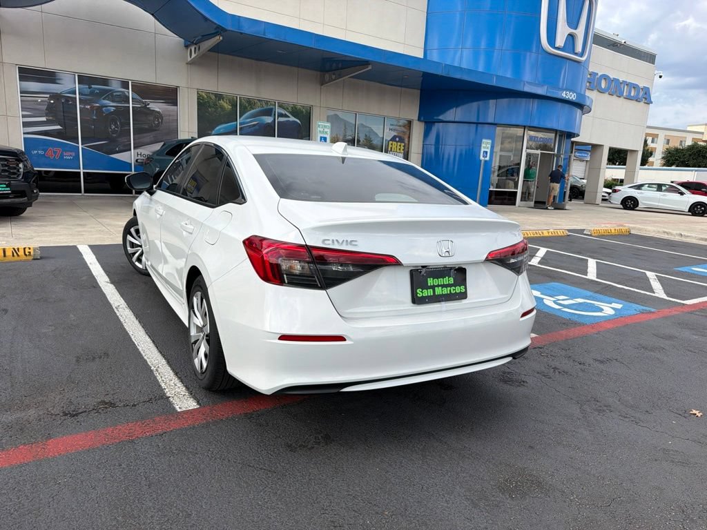Used 2023 Honda Civic LX image 10