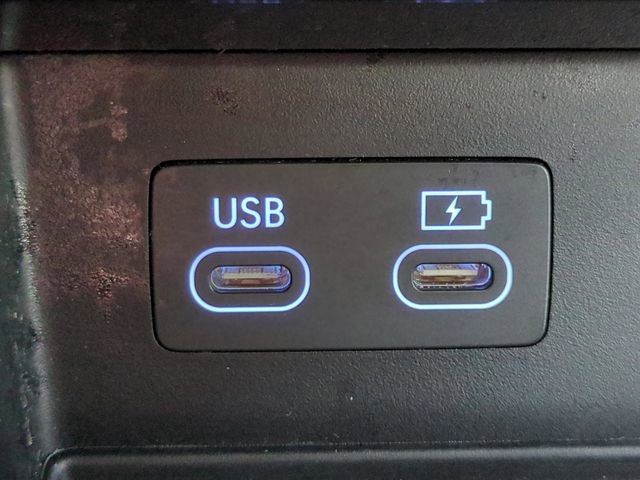 Used 2025 Genesis GV80 2.5T Prestige image 22