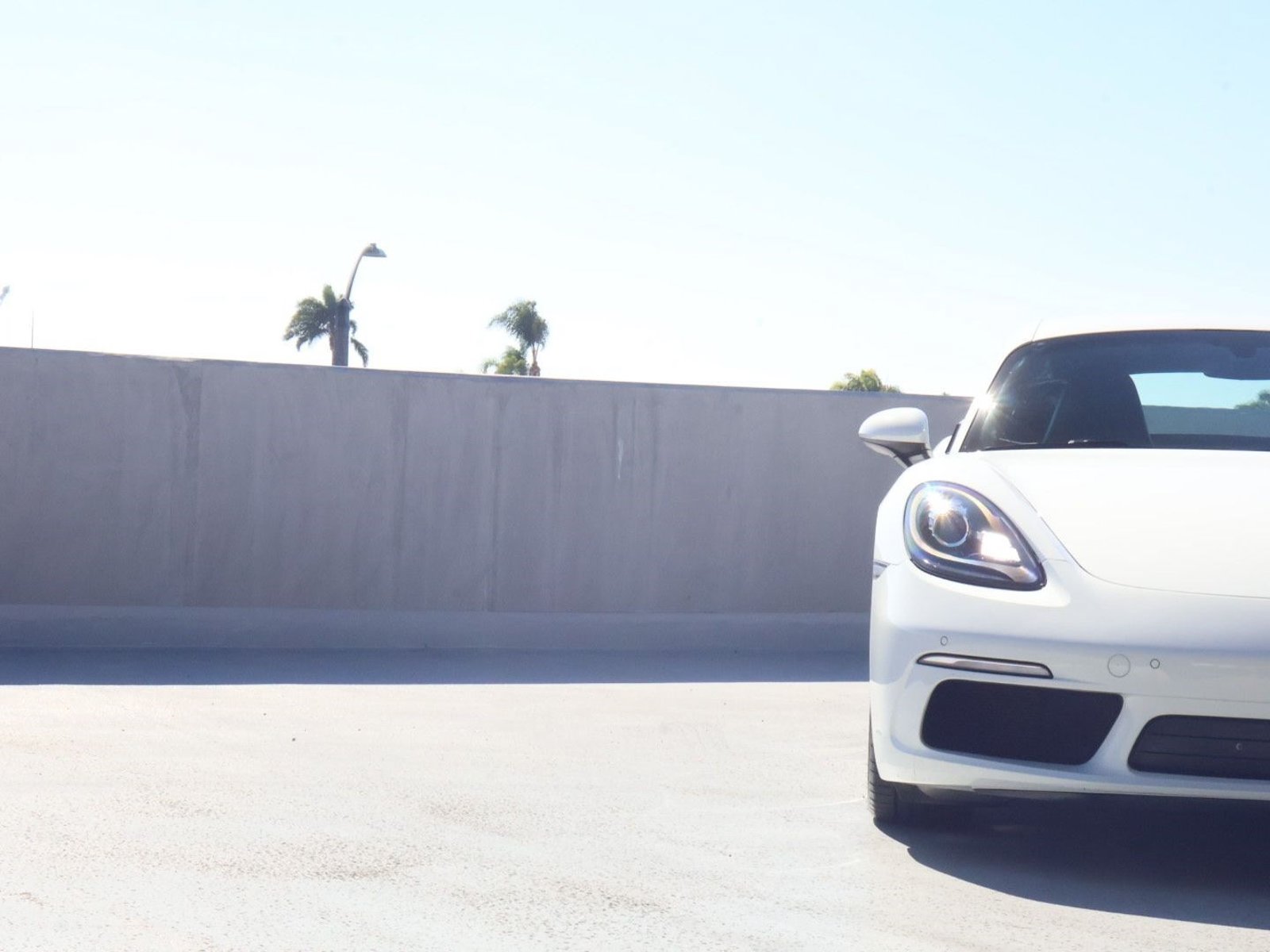Certified 2018 Porsche 718 Cayman RWD image 12