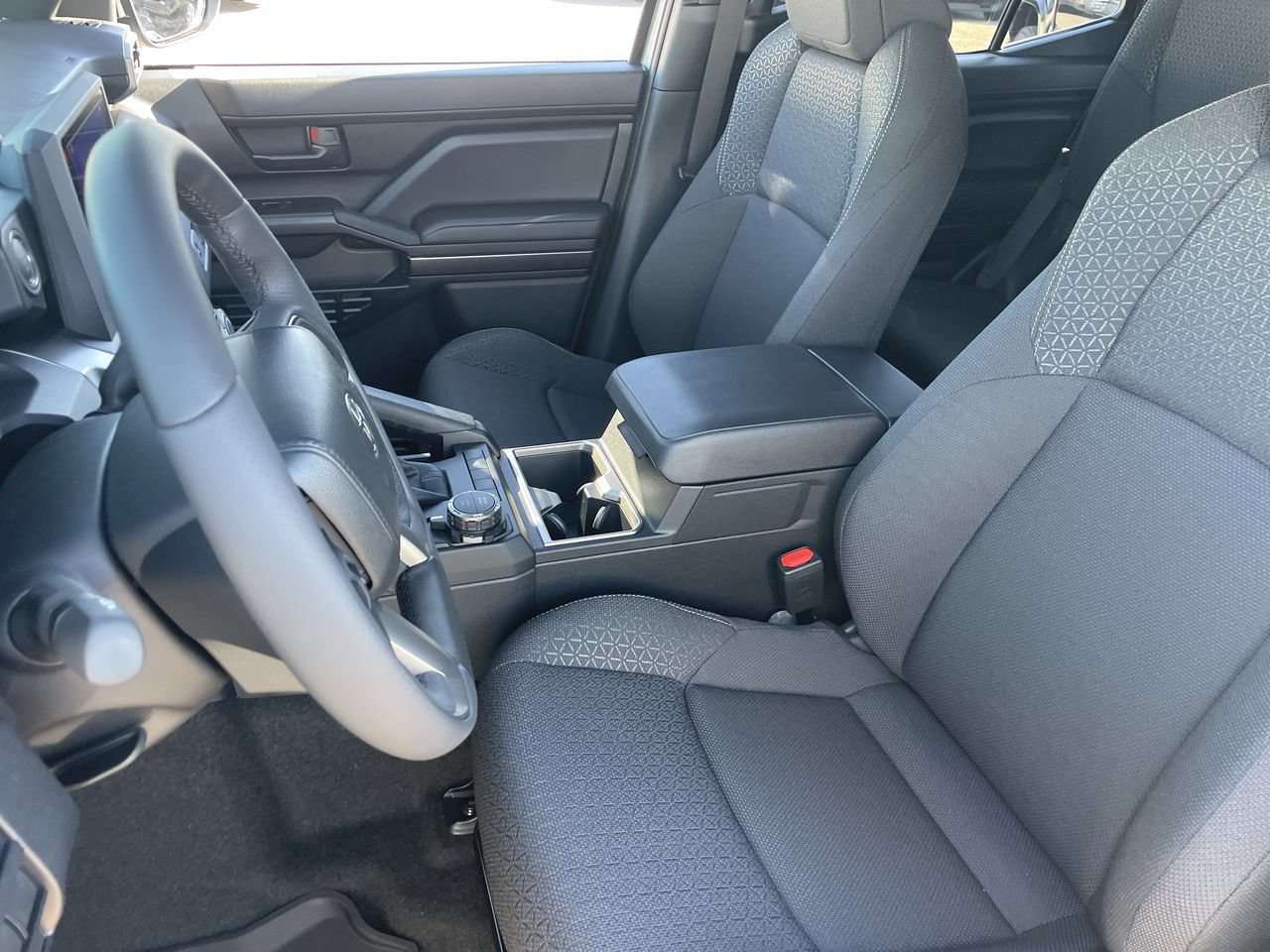 New 2026 Toyota 4Runner SR5 AWD/4WD image 18