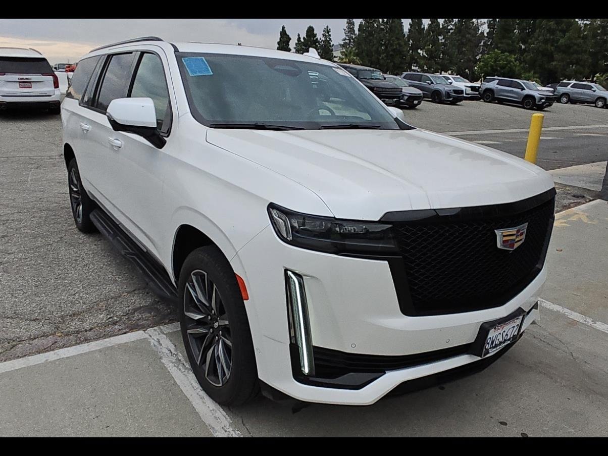 Used 2021 Cadillac Escalade ESV Sport AWD/4WD image 15