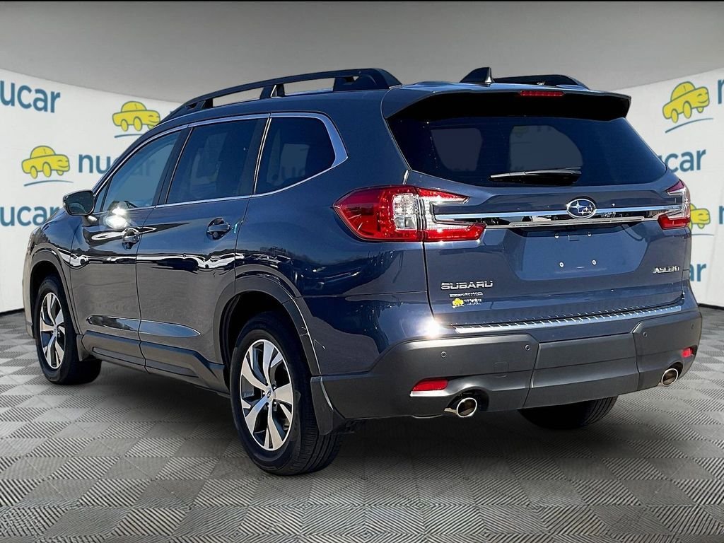 Used 2023 Subaru Ascent Premium w/ Convenience Package AWD/4WD image 4