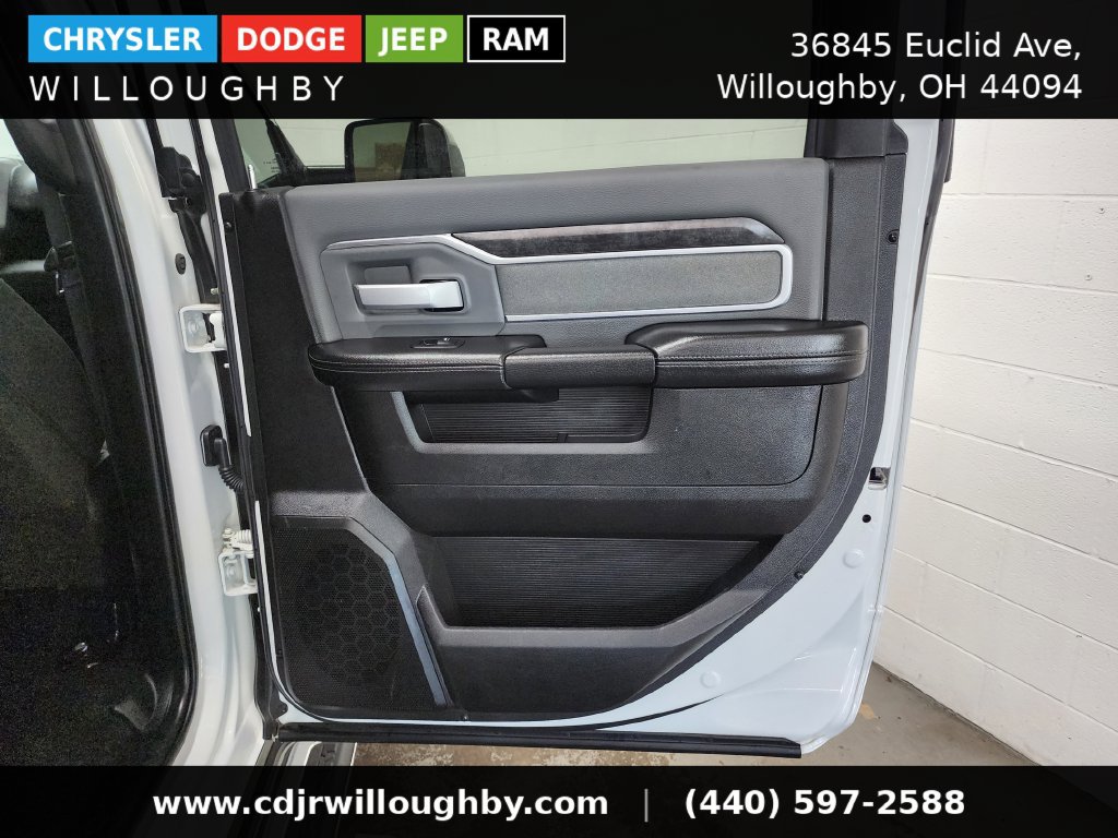 Used 2022 RAM 2500 Big Horn AWD/4WD image 30