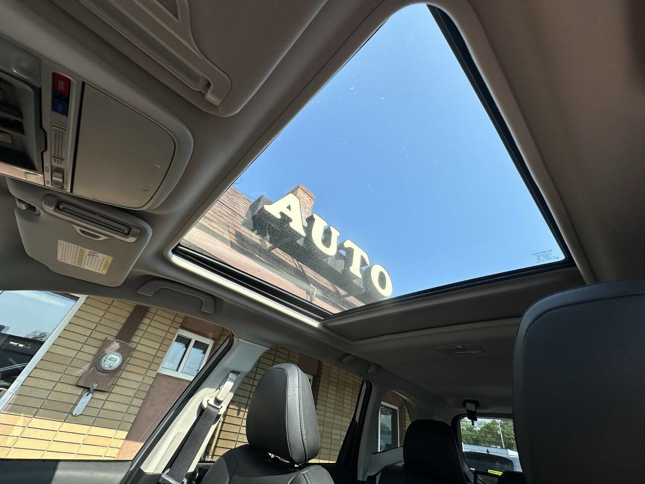 Used 2020 Subaru Forester Limited image 13