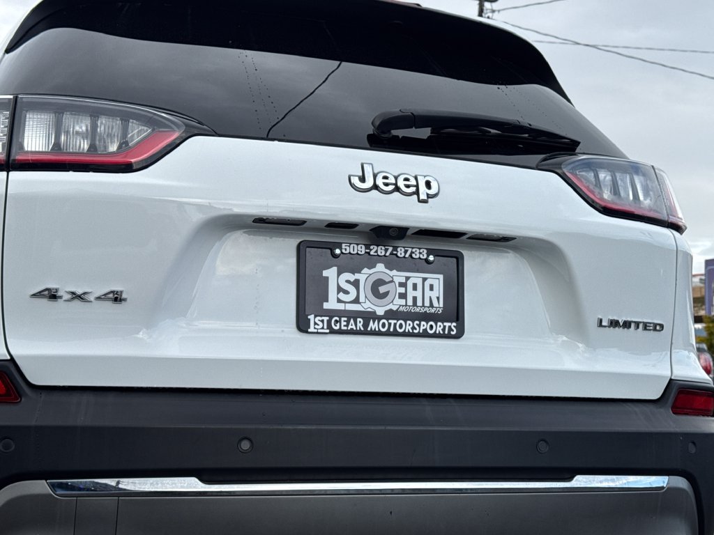 Used 2019 Jeep Cherokee Limited AWD/4WD image 18