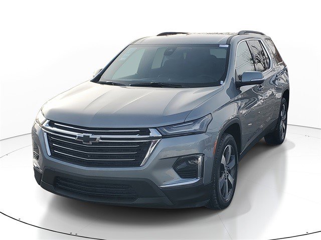 Certified 2023 Chevrolet Traverse LT w/ LT Premium Package image 2