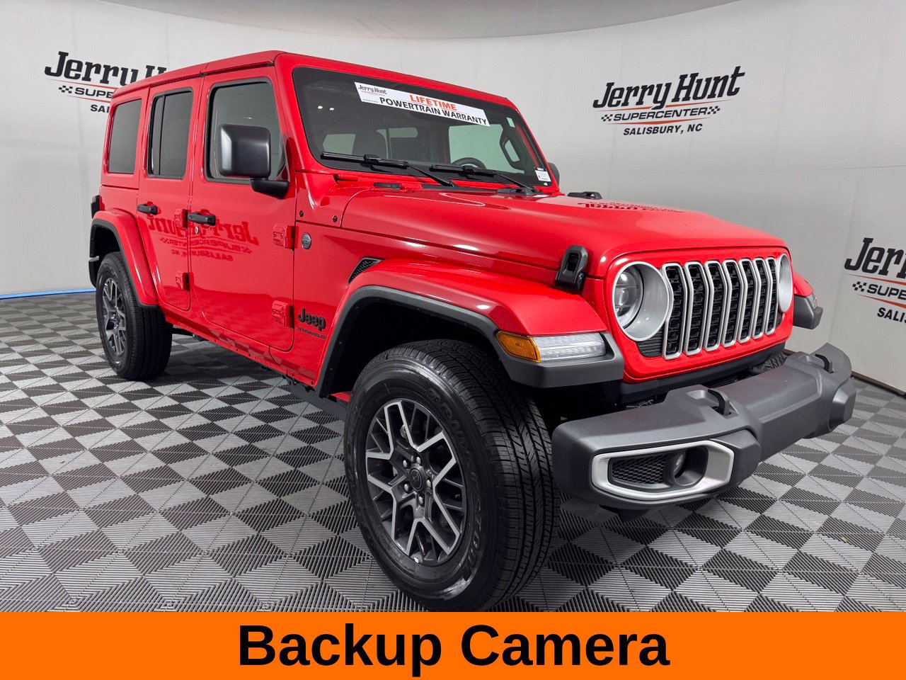 Used 2026 Jeep Wrangler Unlimited Sahara AWD/4WD image 6