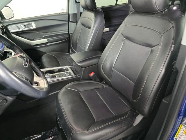Certified 2022 Ford Explorer Limited w/ Equipment Group 301A AWD/4WD image 23