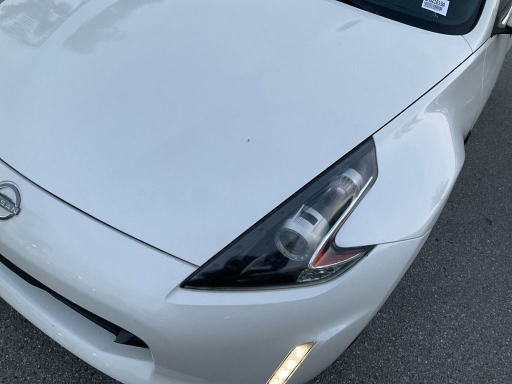 Used 2020 Nissan 370Z Touring Sport image 30