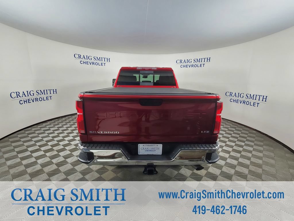 Used 2025 Chevrolet Silverado 2500 LTZ w/ LTZ Plus Package AWD/4WD image 4