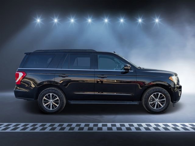 Used 2020 Ford Expedition XLT w/ Equipment Group 201A image 2