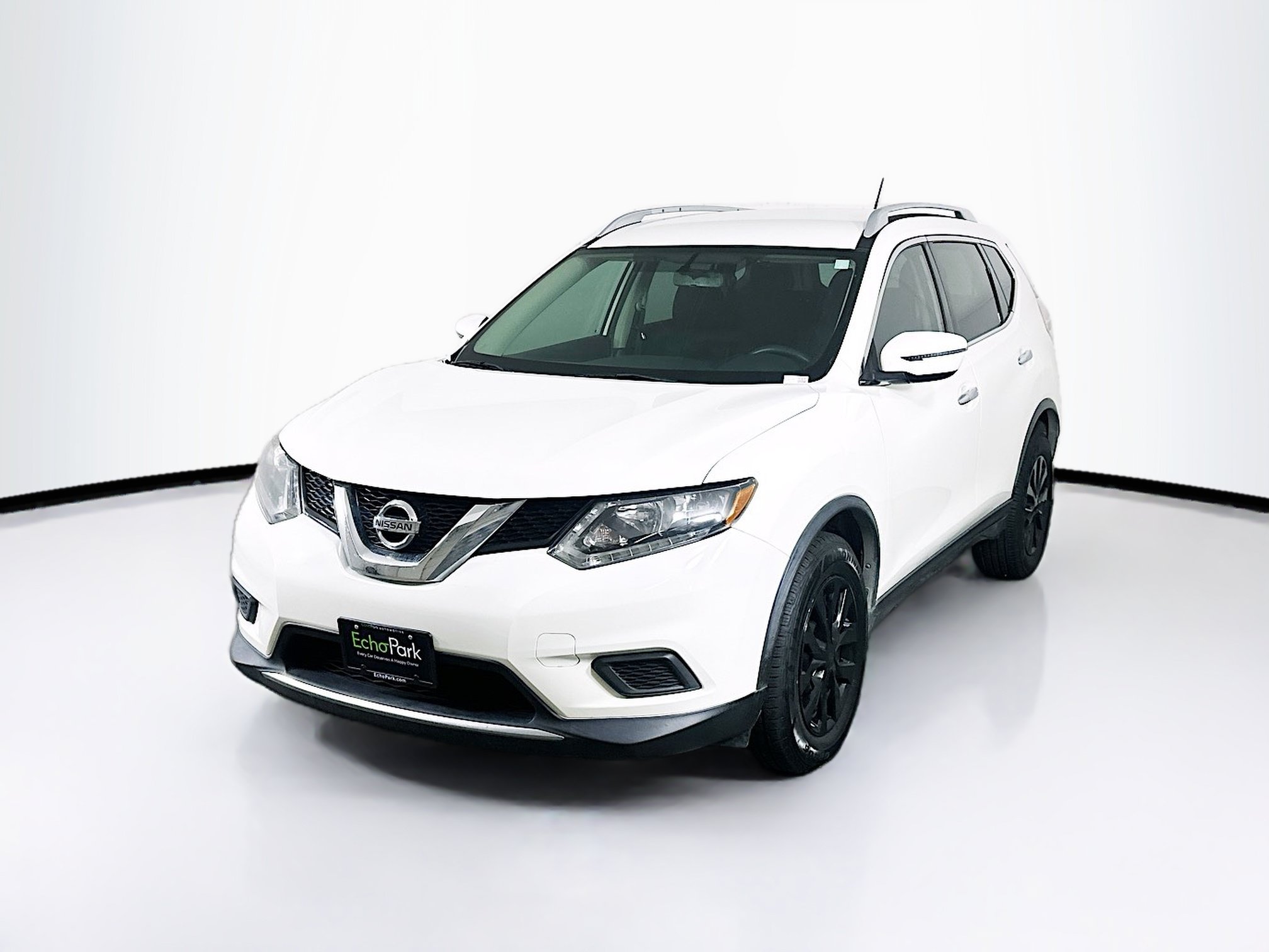 Used 2016 Nissan Rogue S w/ Appearance Package FWD image 3